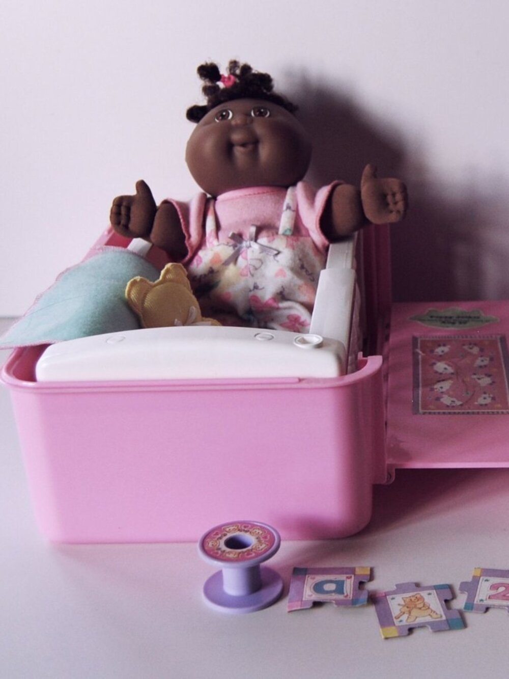 1995 Mattel Cabbage Patch Kids LOVE N GO Baby Nursery Carry Case